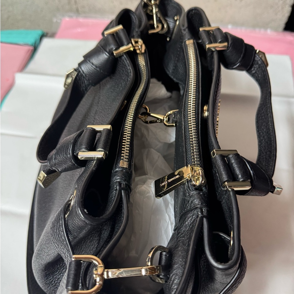 Michael Kors Greta Large Pebbled Leather Satchel Black - Picture 11 of 14